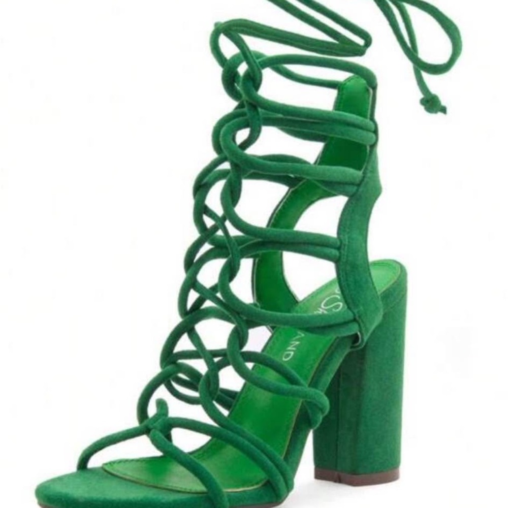 Elegant Green Strappy Women's Heels